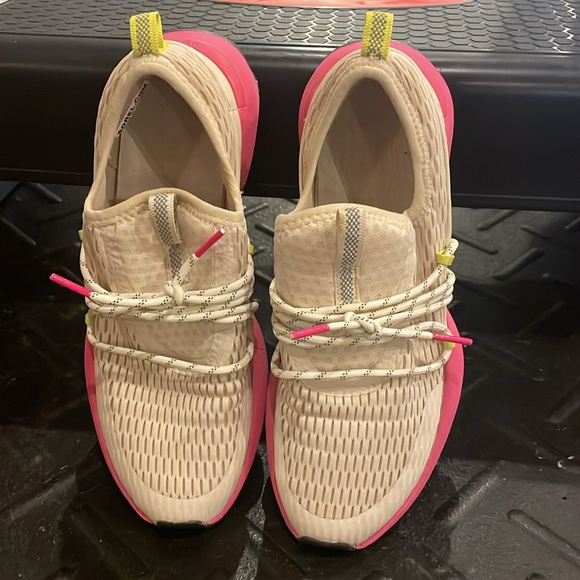 Sorel sneakers - Picture 2 of 3